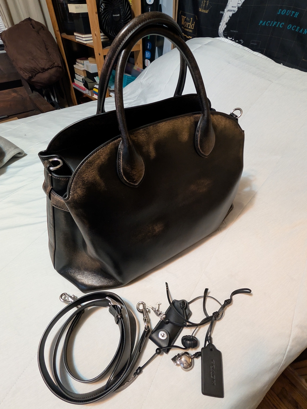 Coach Loved Leather 48
